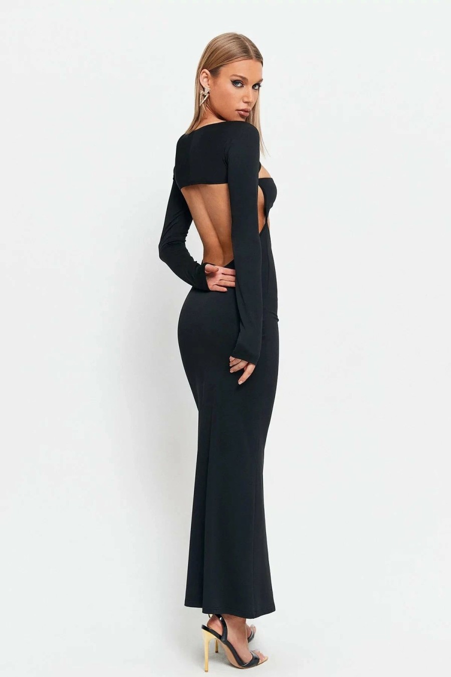 Online * Solado Twist Front Cut Out Open Back Mermaid Maxi Dress Black