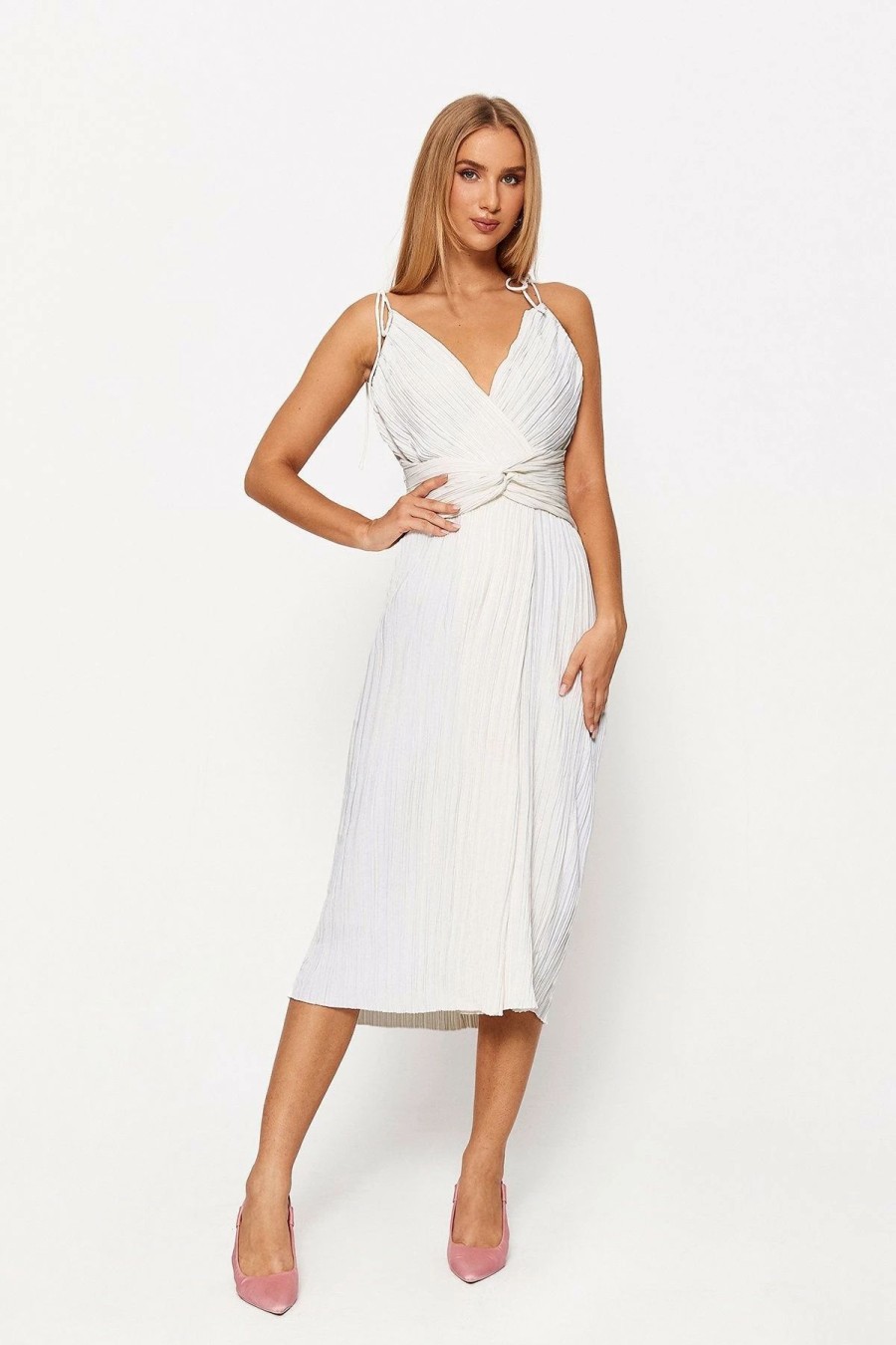 Online * Solado Plunging Neck Tie Strap Split Hem Midi Dress White