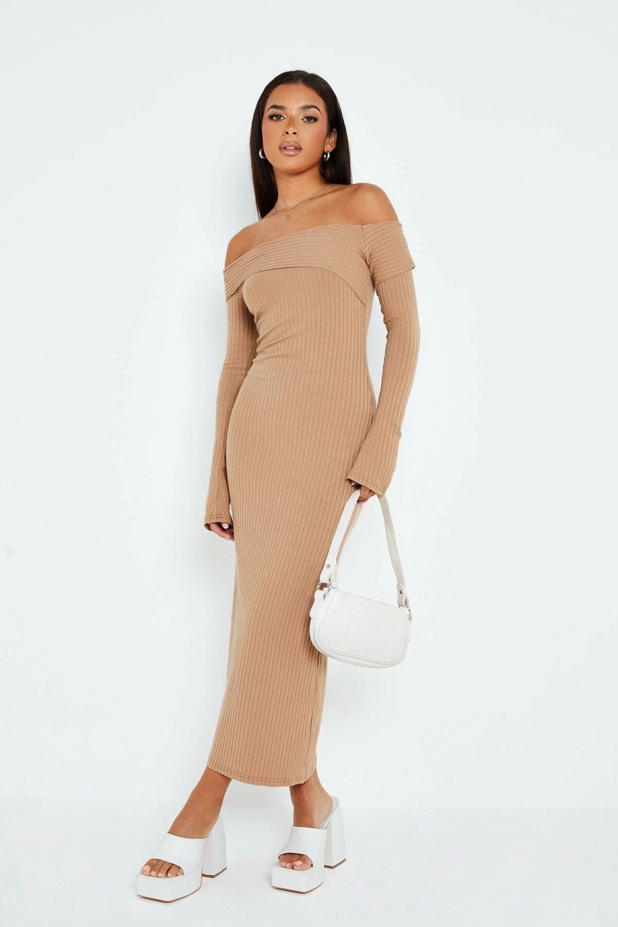 Online * Solado Off Shoulder Long Sleeve Ribbed Maxi Dress Khaki