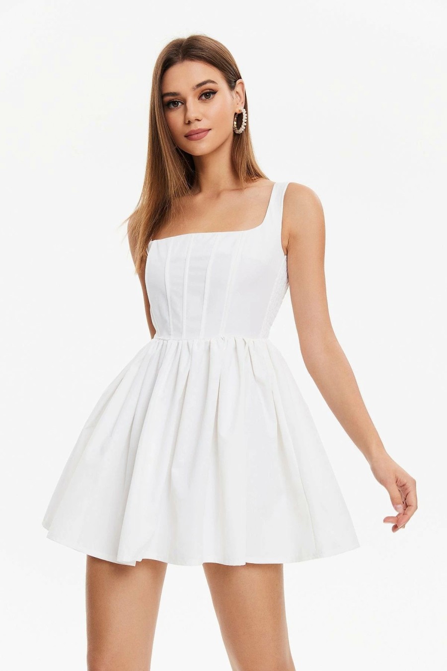 Clearance * Solado Solid Pleat Detail Backless Mini Dress White