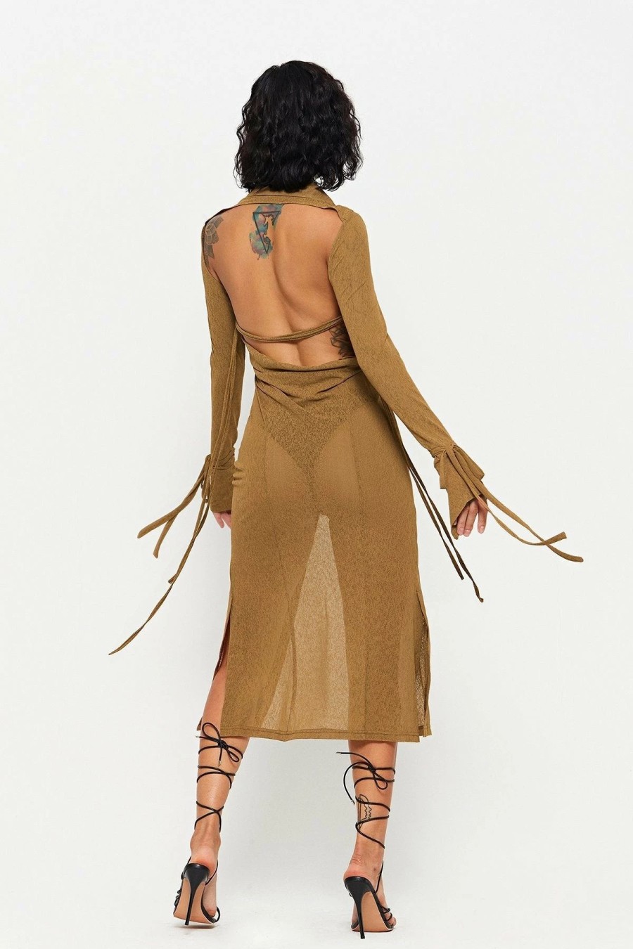 Hot * Solado Split Hem Open Back Long Sleeve Maxi Dress Darkgoldenrod