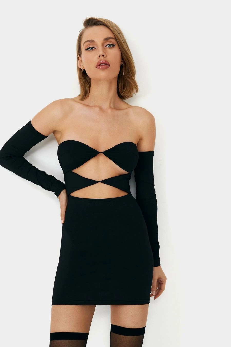 Online * Solado Off Shoulder Backless Cut Out Tube Bodycon Dress With Oversleeve Black