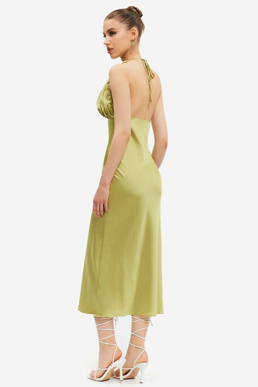 Wholesale * Solado Satin Halter Neck Backless Pleat Midi Dress