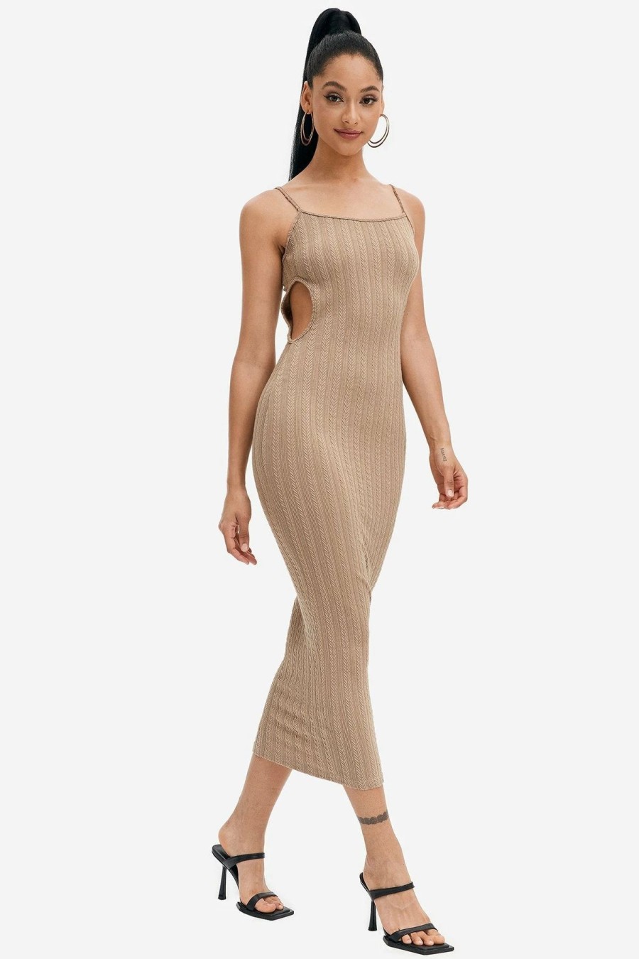 Clearance * Solado Cut Out Twist Knitted Bodycon Maxi Dress Tan